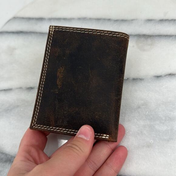 NWT Arrigo distressed brown leather wallet - Picture 3 of 3